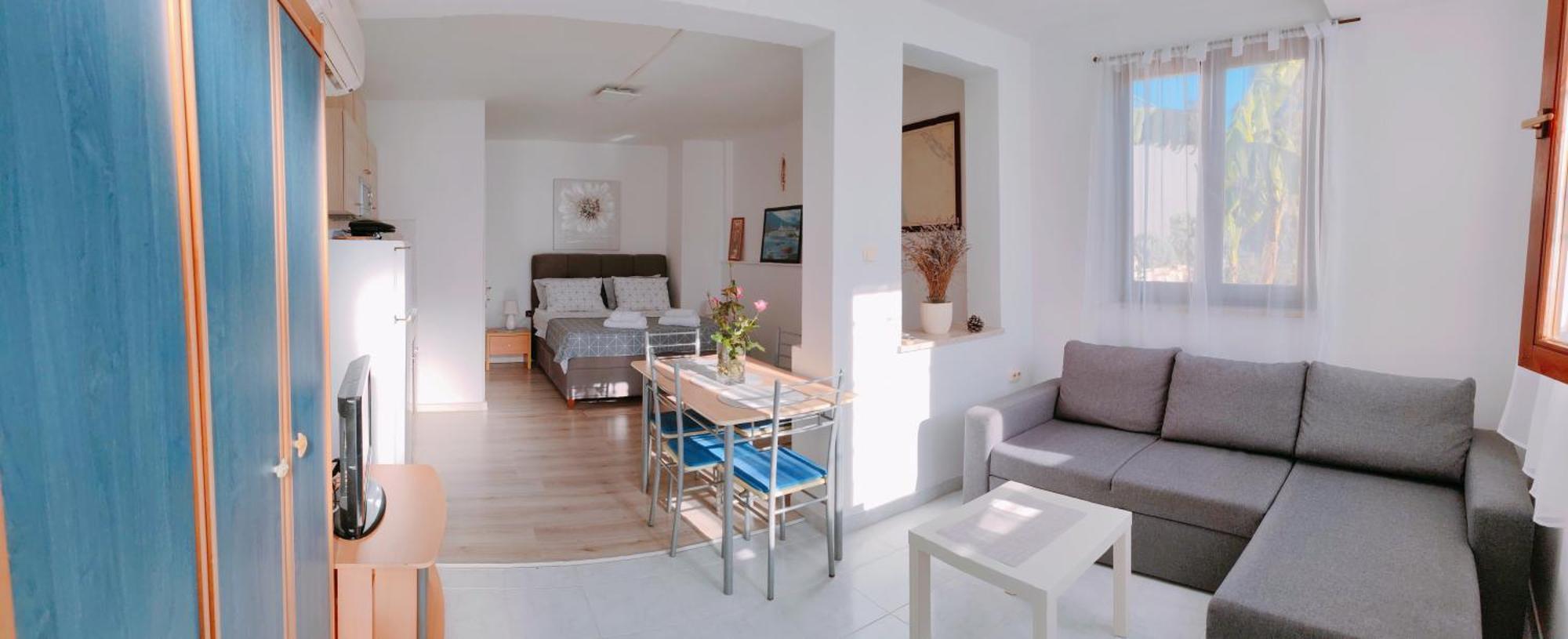 Marko Apartment 로비니 외부 사진
